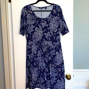 Lands End soft knit print dress with pockets